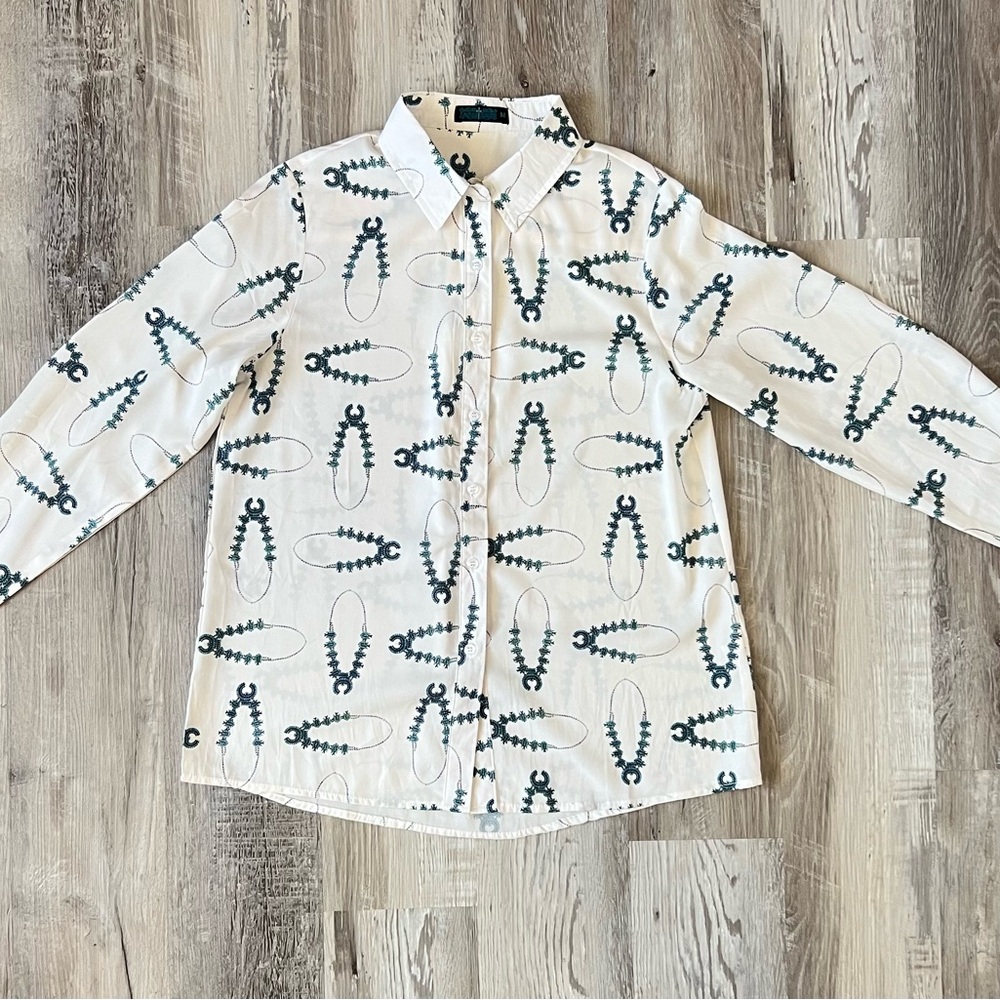 Patterned White and Green Blouse